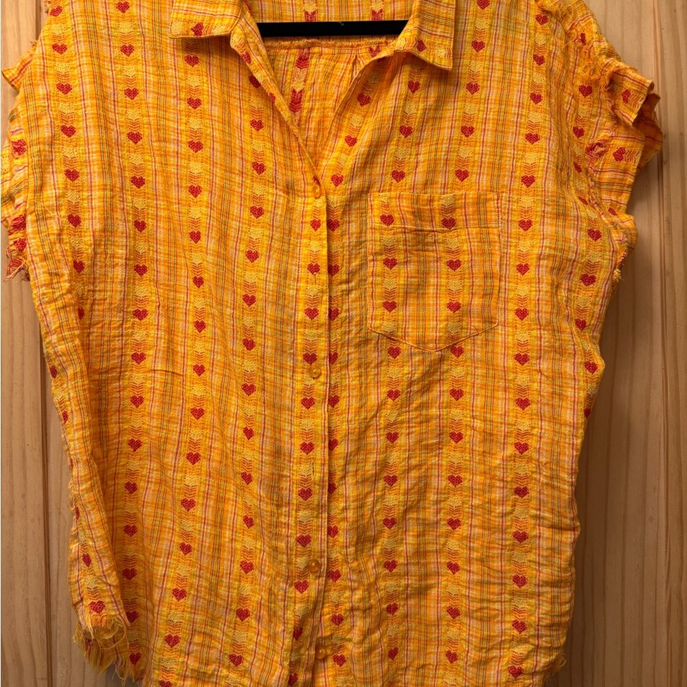 Umgee Yellow Button-Front Shirt with Red Heart Print